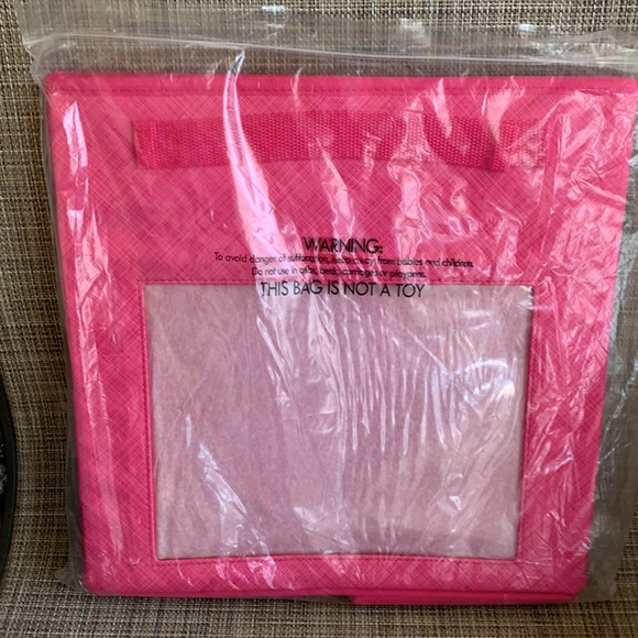 This beautiful HOT hot pink organizer cube by Thirty One. - Picture 2 of 4